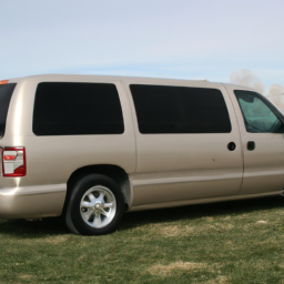 Car model: 2004 Chrysler Town & Country