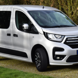 Car model: 2017 Citroën Berlingo Multispace