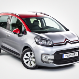 Car model: 2013 Citroën C3 Picasso