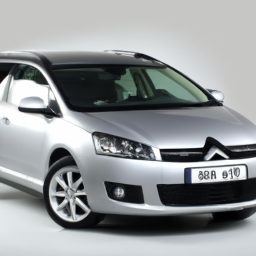 Car model: 2011 Citroën C4