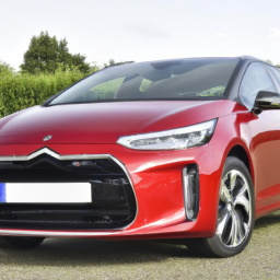 Car model: 2017 Citroën C4 Sedan