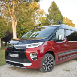 Car model: 2017 Citroën SpaceTourer