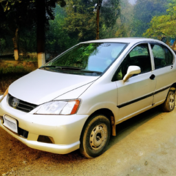 Car model: 2003 Honda Mobilio Spike