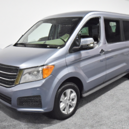 Car model: 2017 Hyundai Grand Starex