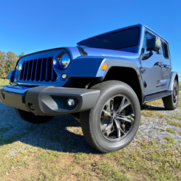 Car model: 2021 Jeep Gladiator