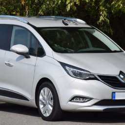Car model: 2015 Opel Zafira Tourer
