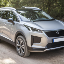 Car model: 2016 Peugeot 5008