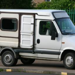 Car model: 2005 Peugeot Boxer
