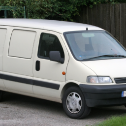 Car model: 2006 Peugeot Expert