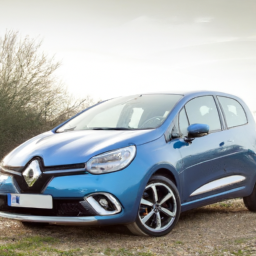 Car model: 2015 Renault Clio