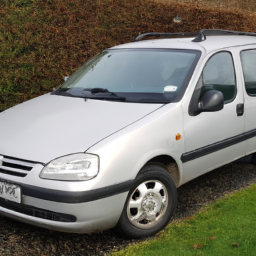 Car model: 2004 Renault Espace