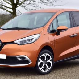 Car model: 2017 Renault Scenic