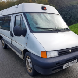 Car model: 2004 Renault Trafic