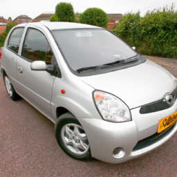 Car model: 2000 Toyota Yaris Verso