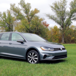 Car model: 2016 Volkswagen Golf SportWagen