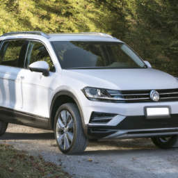 Car model: 2016 Volkswagen Tiguan