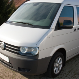 Car model: 2011 Volkswagen Transporter