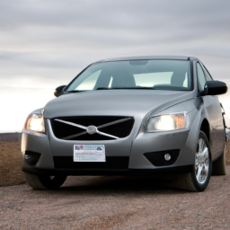 Car model: 2010 Volvo C30