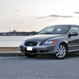 Car model: 2010 Volvo C70