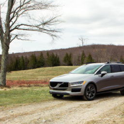 Car model: 2016 Volvo V60 Cross Country